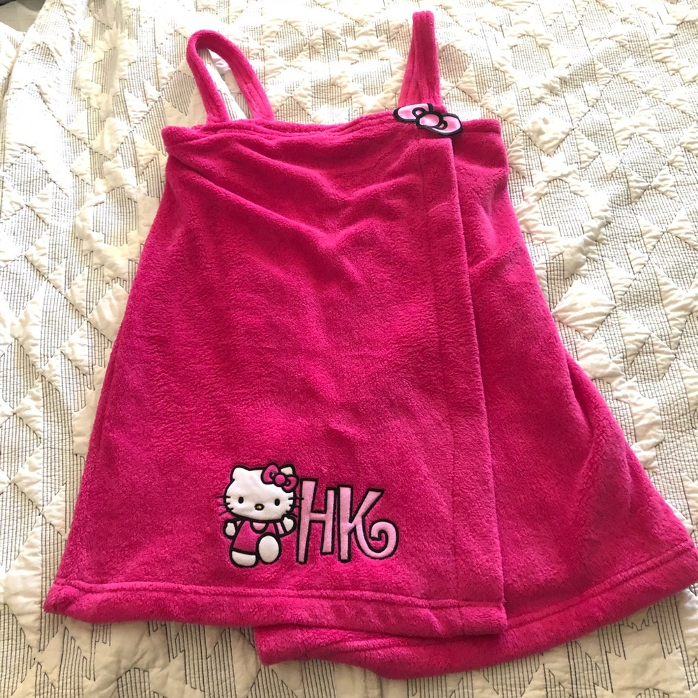 Hello Kitty hot pink robe